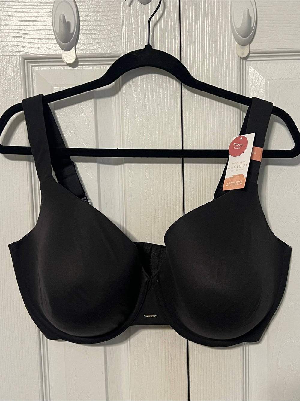 NWT Cacique Modern Luxe Lightly Lined Full Coverage Black Seamless Bra Size 38H